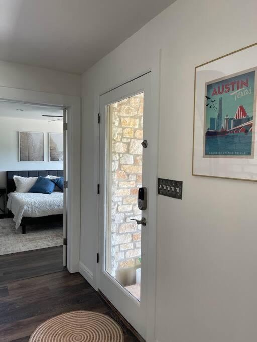 Lakeview Bungalow-Access To Lake, Pool, Gym, &Park Lago Vista ภายนอก รูปภาพ